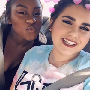 Meet your Posher, Nicole